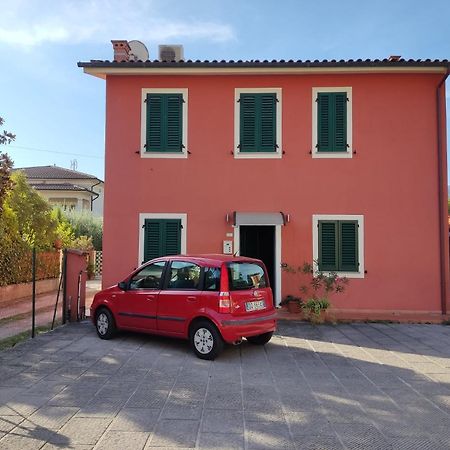 La Casa Delle Buone Letture Villa Lucca Esterno foto