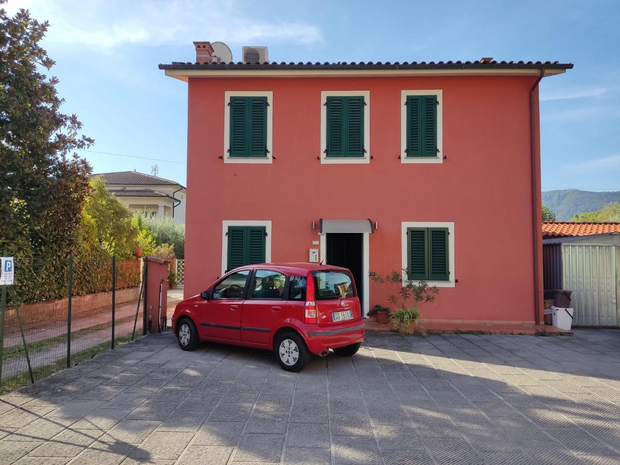 La Casa Delle Buone Letture Villa Lucca Esterno foto